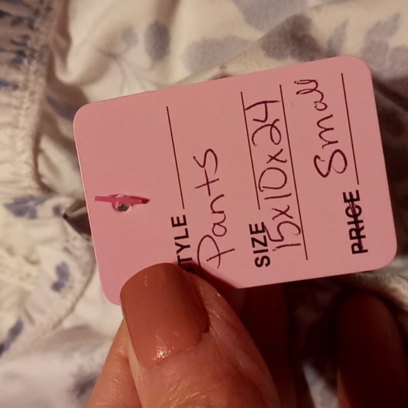 PJ Couture Gorgeous small Short Sleeve Button Top With Matching Pants - Picture 7 of 10